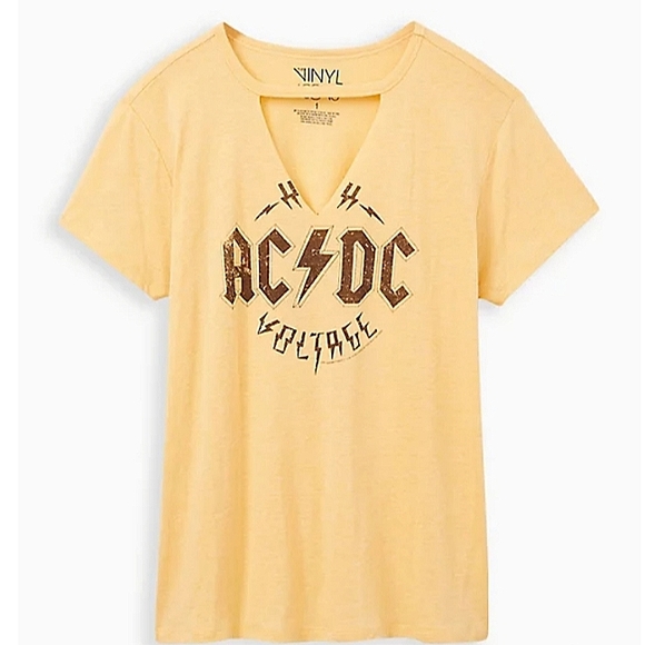LAST CHANCE SALE☆NWT~TORRID AC/DC Rock Band Choker Cutout Tee~Plus Size 0X~SALE~ - Picture 2 of 10